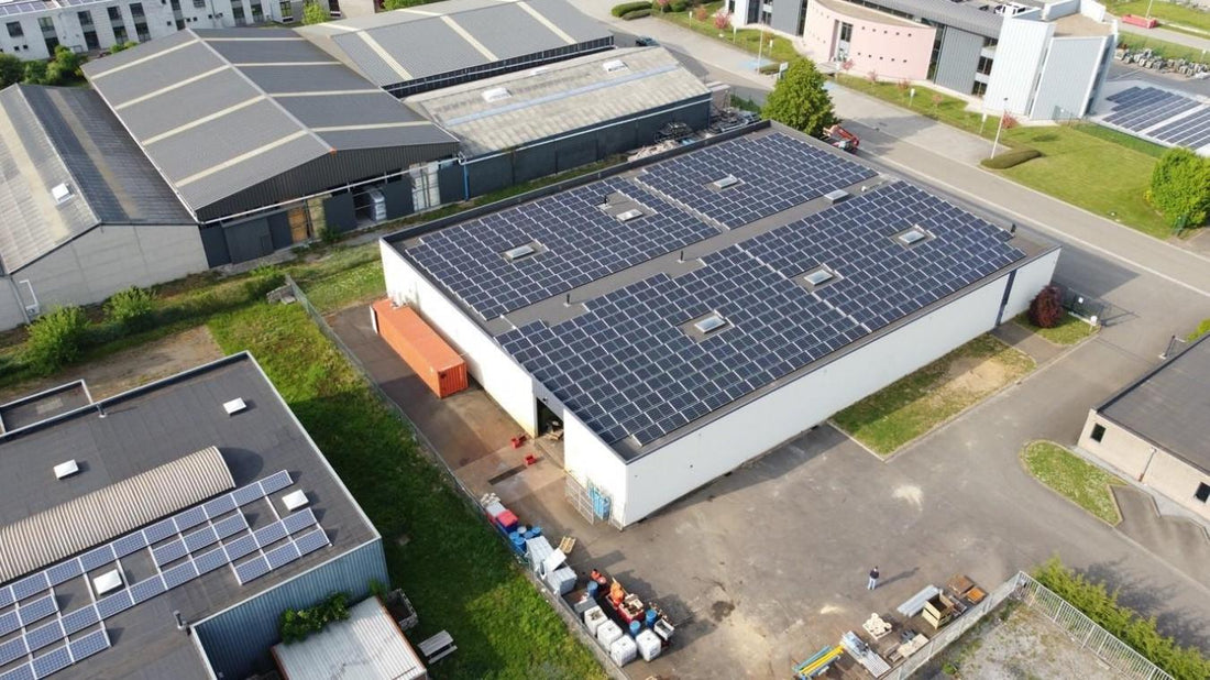 5 RAISONS POUR LESQUELLES VOTRE USINE A BESOIN D'UN SYSTÈME SOLAIRE - NRJSOLAIRE