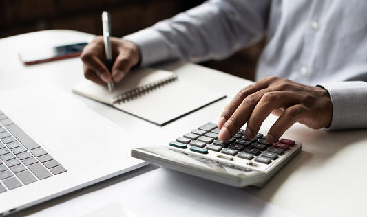 Comment maîtriser vos finances et éviter les dépenses inutiles : 10 conseils pratiques pour une gestion financière éclairée - NRJSOLAIRE